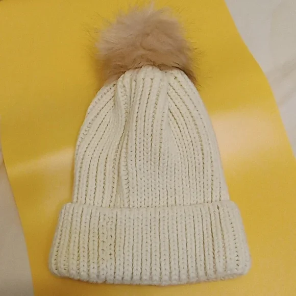 Steve Madden - Picture 4 of 4